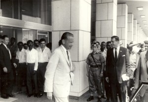 dag-hammarskjold-and-peter-hazou-ndjili-airport-congo-13-sept-1961